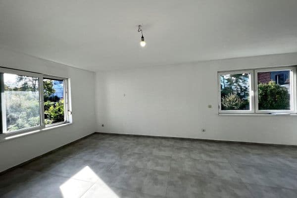 Pronájem bytu 4+1 110 m², Gartenstraße 3, Mühltal Pronájem bytu 4+1 110 m², Gartenstraße 3, Mühltal