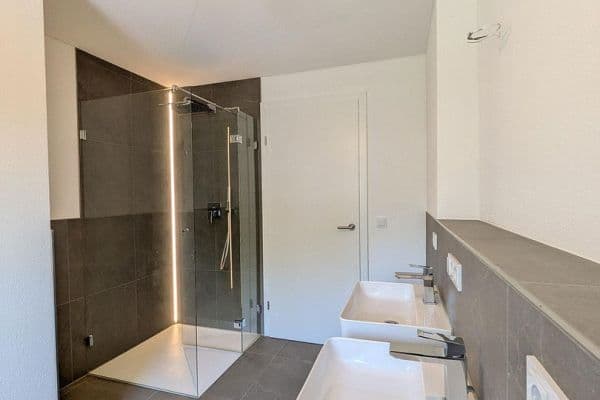 Prodej bytu 4+1 104 m², Mattseestr. 10, MÜnchen, Bavorsko Prodej bytu 4+1 104 m², Mattseestr. 10, MÜnchen, Bavorsko