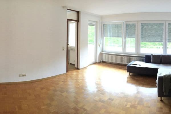 Pronájem bytu 2+1 58 m², Lembergstraße 44, Korntal Pronájem bytu 2+1 58 m², Lembergstraße 44, Korntal