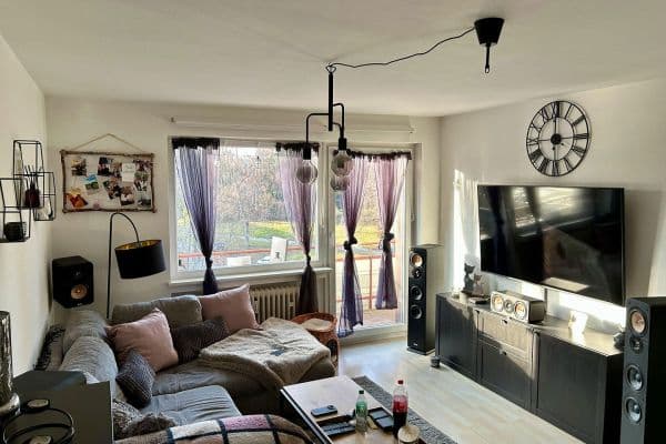 Pronájem bytu 2+1 57 m², Karlsruher Straße 13, Villingen-Schwenningen, Bádensko-Württembersko Pronájem bytu 2+1 57 m², Karlsruher Straße 13, Villingen-Schwenningen, Bádensko-Württembersko