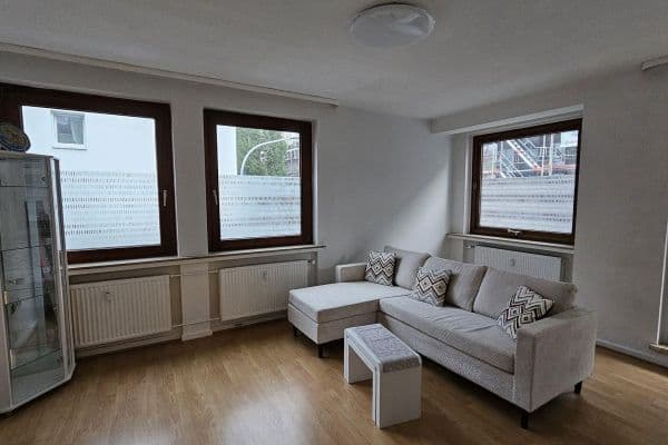 Pronájem bytu 3+1 59 m², Friedrich-Garves-Straße 5, Bremen, Bremen Pronájem bytu 3+1 59 m², Friedrich-Garves-Straße 5, Bremen, Bremen