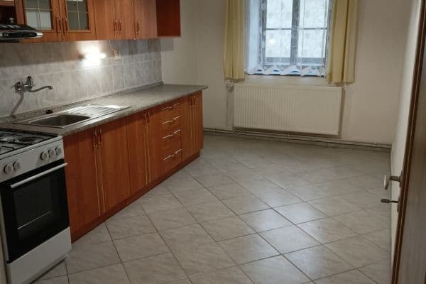 Pronájem bytu 2+1 60 m², Křížová, Jihlava, Kraj Vysočina Pronájem bytu 2+1 60 m², Křížová, Jihlava, Kraj Vysočina