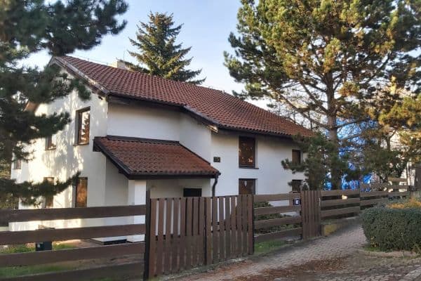 Pronájem domu 300 m², pozemek 476 m², Edisonova, Hlavní město Praha Pronájem domu 300 m², pozemek 476 m², Edisonova, Hlavní město Praha