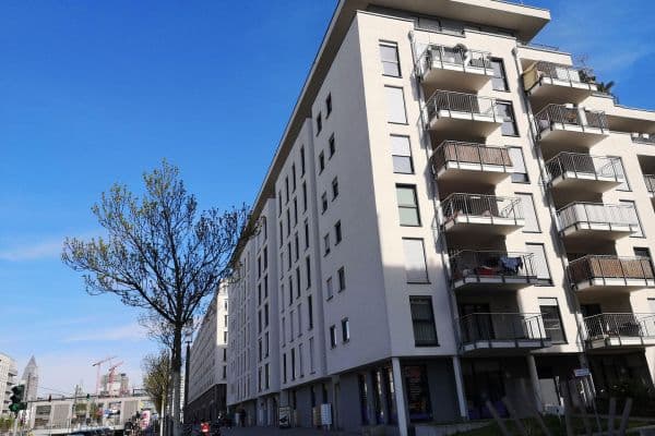 Prodej bytu 3+1 74 m², Europa-Allee 145, Frankfurt am Main, Hessen Prodej bytu 3+1 74 m², Europa-Allee 145, Frankfurt am Main, Hessen