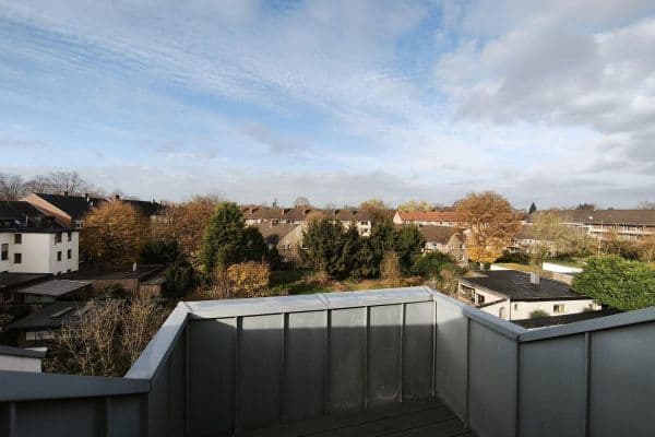 Pronájem bytu 2+1 55 m², Alemannenstraße 40, Neuss Pronájem bytu 2+1 55 m², Alemannenstraße 40, Neuss