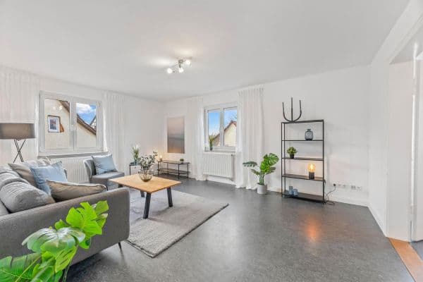 Prodej bytu 5+1 128 m², Leonberg Prodej bytu 5+1 128 m², Leonberg