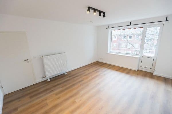 Pronájem bytu 3+1 68 m², Maybachstraße 35, Hamburg, Hamburg Pronájem bytu 3+1 68 m², Maybachstraße 35, Hamburg, Hamburg