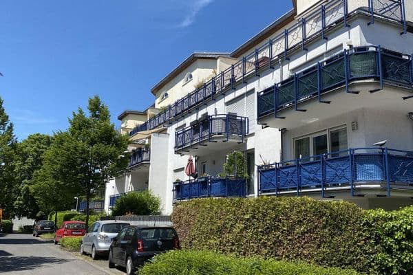 Pronájem bytu 3+1 86 m², Fritz Räcke Str. 17, Hürth Pronájem bytu 3+1 86 m², Fritz Räcke Str. 17, Hürth