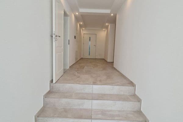 Prodej bytu 4+1 169 m², Pforzheim Prodej bytu 4+1 169 m², Pforzheim