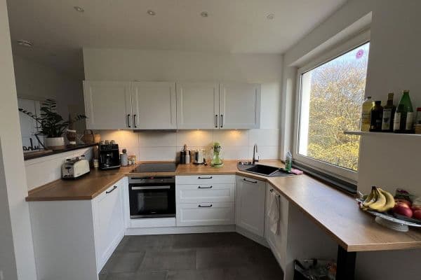 Pronájem bytu 2+1 59 m², Schusterstraße, Wuppertal Pronájem bytu 2+1 59 m², Schusterstraße, Wuppertal