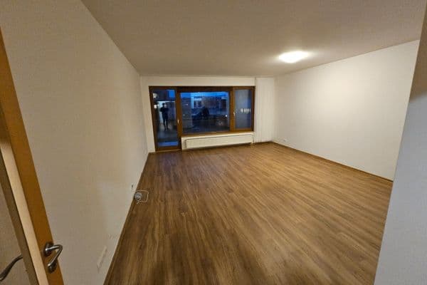Pronájem bytu 3+kk 100 m², Tibetská, Praha Pronájem bytu 3+kk 100 m², Tibetská, Praha