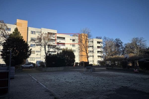 Pronájem bytu 2+1 60 m², Irgenhöhe 30, Saarbrücken, Země Sársko Pronájem bytu 2+1 60 m², Irgenhöhe 30, Saarbrücken, Země Sársko