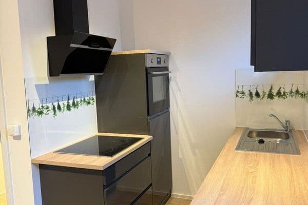 Pronájem bytu 3+1 55 m², Heinrichstr., Fulda Pronájem bytu 3+1 55 m², Heinrichstr., Fulda