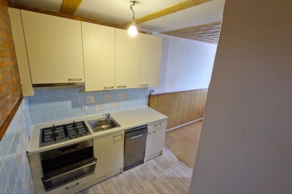 Pronájem bytu 3+1 71 m², Poláčkova, Říčany Pronájem bytu 3+1 71 m², Poláčkova, Říčany