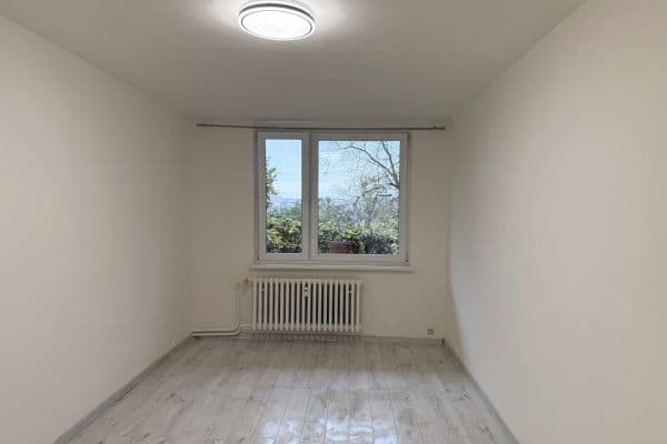 Prodej bytu 2+kk 50 m², Nad Závodištěm, Praha Prodej bytu 2+kk 50 m², Nad Závodištěm, Praha