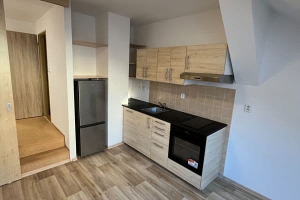 Pronájem bytu 1+kk 34 m², Vlhká, Brno, Jihomoravský kraj Pronájem bytu 1+kk 34 m², Vlhká, Brno, Jihomoravský kraj