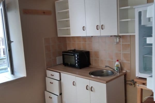 Pronájem bytu 1+kk 14 m², Pekařská, Olomouc Pronájem bytu 1+kk 14 m², Pekařská, Olomouc