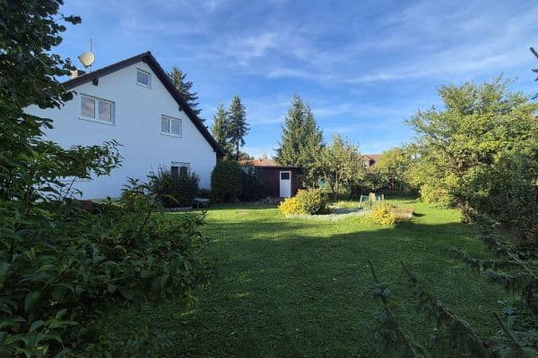 Prodej domu 201 m², pozemek 1.135 m², Landsberger Str., Königsbrunn Prodej domu 201 m², pozemek 1.135 m², Landsberger Str., Königsbrunn