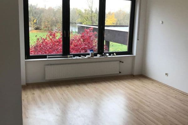Pronájem bytu 2+1 59 m², Großkrotzenburg Pronájem bytu 2+1 59 m², Großkrotzenburg