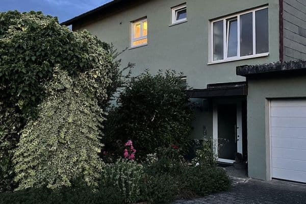 Pronájem bytu 4+1 98 m², Bad Rappenau Pronájem bytu 4+1 98 m², Bad Rappenau