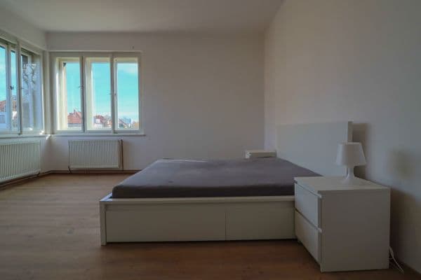 Pronájem bytu 4+1 18 m², Štítarská, Kolín Pronájem bytu 4+1 18 m², Štítarská, Kolín