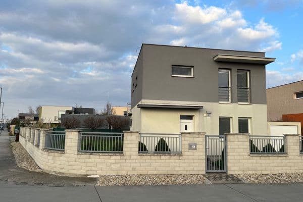 Prodej domu 112 m², pozemek 441 m², Jarabinová, Chorvátsky Grob Prodej domu 112 m², pozemek 441 m², Jarabinová, Chorvátsky Grob