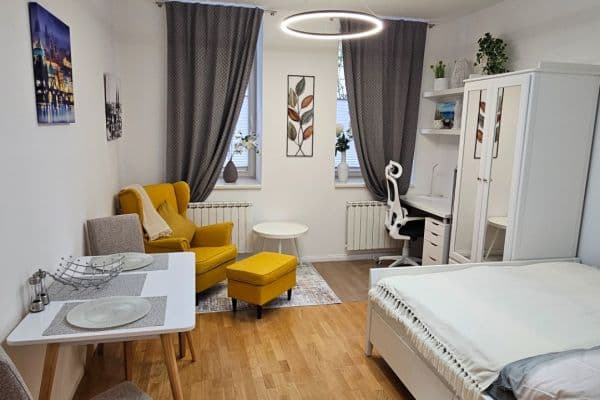 Pronájem bytu 1+1 36 m², Záhřebská, Hlavní město Praha Pronájem bytu 1+1 36 m², Záhřebská, Hlavní město Praha