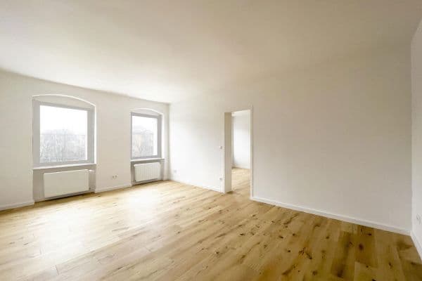 Prodej bytu 4+1 92 m², Gerichtstraße 7, Berlin, Berlín Prodej bytu 4+1 92 m², Gerichtstraße 7, Berlin, Berlín