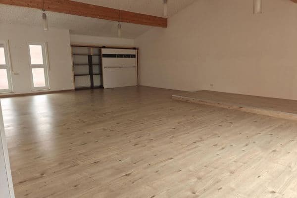 Pronájem nebytového prostoru 306 m², Anbacherstr. 26, Gunzenhausen Pronájem nebytového prostoru 306 m², Anbacherstr. 26, Gunzenhausen