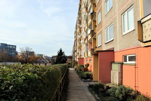 Pronájem bytu 2+1 65 m², Hvězdná, Liberec Pronájem bytu 2+1 65 m², Hvězdná, Liberec