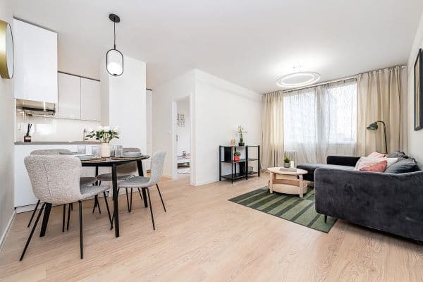 Prodej bytu 5+kk 88 m², Feřtekova, Hlavní město Praha Prodej bytu 5+kk 88 m², Feřtekova, Hlavní město Praha