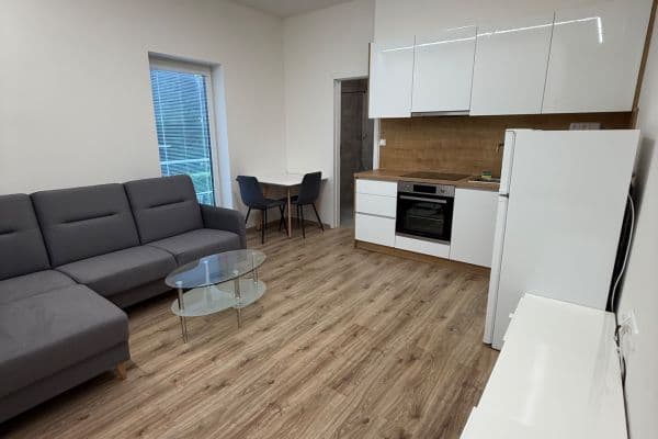 Pronájem bytu 2+kk 34 m², Hornická, Hlučín Pronájem bytu 2+kk 34 m², Hornická, Hlučín