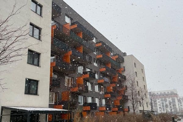 Pronájem bytu 1+kk 33 m², Strnadových, Praha Pronájem bytu 1+kk 33 m², Strnadových, Praha