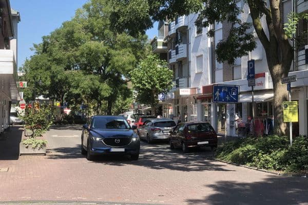 Pronájem bytu 3+kk 81 m², Sterkrader Straße 248, Dinslaken Pronájem bytu 3+kk 81 m², Sterkrader Straße 248, Dinslaken