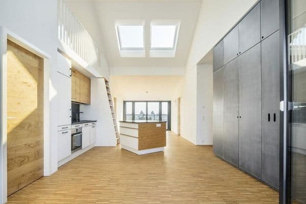 Pronájem bytu 4+1 103 m², Bunzlauer Str.8, München, Bavorsko Pronájem bytu 4+1 103 m², Bunzlauer Str.8, München, Bavorsko