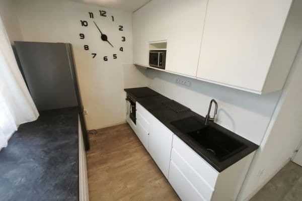 Pronájem bytu 3+kk 69 m², Alfonse Muchy, Nymburk Pronájem bytu 3+kk 69 m², Alfonse Muchy, Nymburk