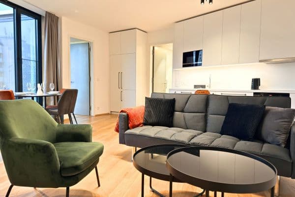 Pronájem bytu 57 m², Komunardů, Praha Pronájem bytu 57 m², Komunardů, Praha
