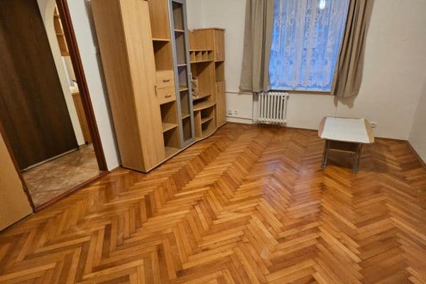Pronájem bytu 1+1 34 m², Františka Kadlece, Praha Pronájem bytu 1+1 34 m², Františka Kadlece, Praha