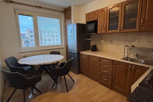 Pronájem bytu 3+kk 78 m², Jašíkova, Bratislava Pronájem bytu 3+kk 78 m², Jašíkova, Bratislava