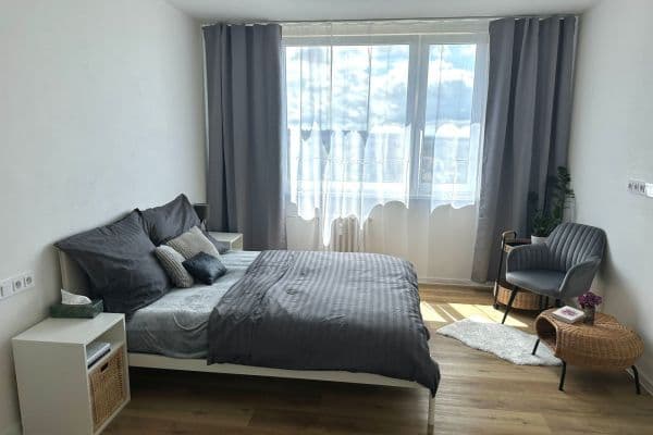 Prodej bytu 2+kk 46 m², Lonkova, Pardubice Prodej bytu 2+kk 46 m², Lonkova, Pardubice