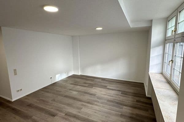 Pronájem bytu 2+1 60 m², Vieringhausen 38, Remscheid Pronájem bytu 2+1 60 m², Vieringhausen 38, Remscheid