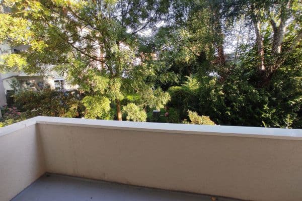 Prodej bytu 3+1 90 m², Hufelandstraße 34, Essen Prodej bytu 3+1 90 m², Hufelandstraße 34, Essen