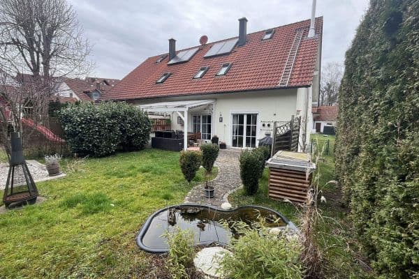 Prodej domu 135 m², pozemek 350 m², Hettenshausen, Bavorsko Prodej domu 135 m², pozemek 350 m², Hettenshausen, Bavorsko