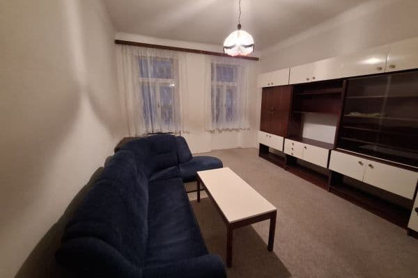 Pronájem bytu 2+1 52 m², Hvězdová, Brno Pronájem bytu 2+1 52 m², Hvězdová, Brno