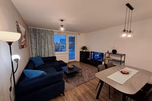 Pronájem bytu 60 m², Na Drážce, Pardubice Pronájem bytu 60 m², Na Drážce, Pardubice