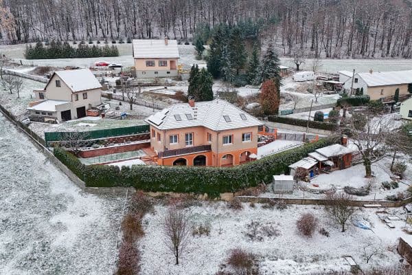 Prodej domu 120 m², pozemek 587 m², Prodej domu 120 m², pozemek 587 m²,