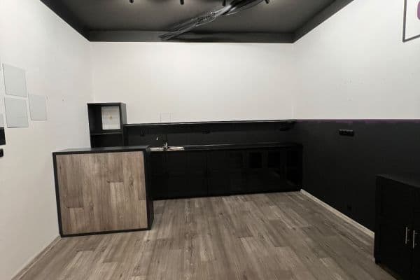 Pronájem nebytového prostoru 24 m², Rýmařovská, Hlavní město Praha Pronájem nebytového prostoru 24 m², Rýmařovská, Hlavní město Praha