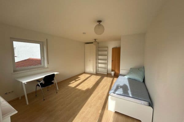 Pronájem bytu 13 m², Garching b. München, Bavorsko Pronájem bytu 13 m², Garching b. München, Bavorsko