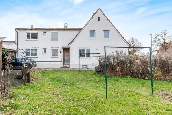 Prodej domu 123 m², pozemek 713 m², Schabringer Straße 56, Lauingen Prodej domu 123 m², pozemek 713 m², Schabringer Straße 56, Lauingen