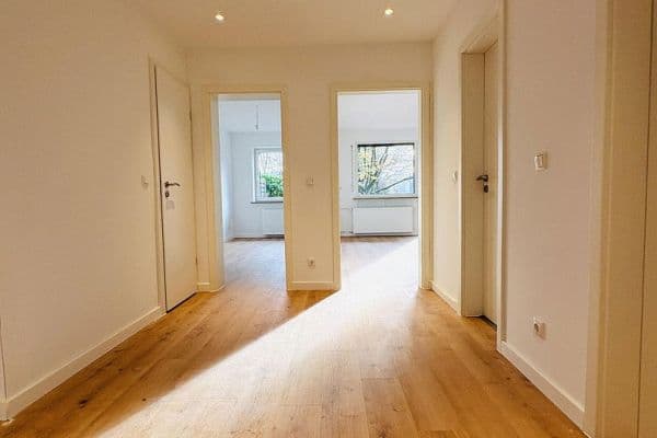 Prodej bytu 3+kk 77 m², Treptower Strassse 92, Hamburg, Hamburg Prodej bytu 3+kk 77 m², Treptower Strassse 92, Hamburg, Hamburg